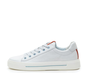 Camden Women's Sneaker - White 05