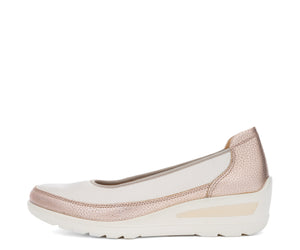 Zinnia: Slip-on Wedge Loafer - Sand Metallic & Cream 08
