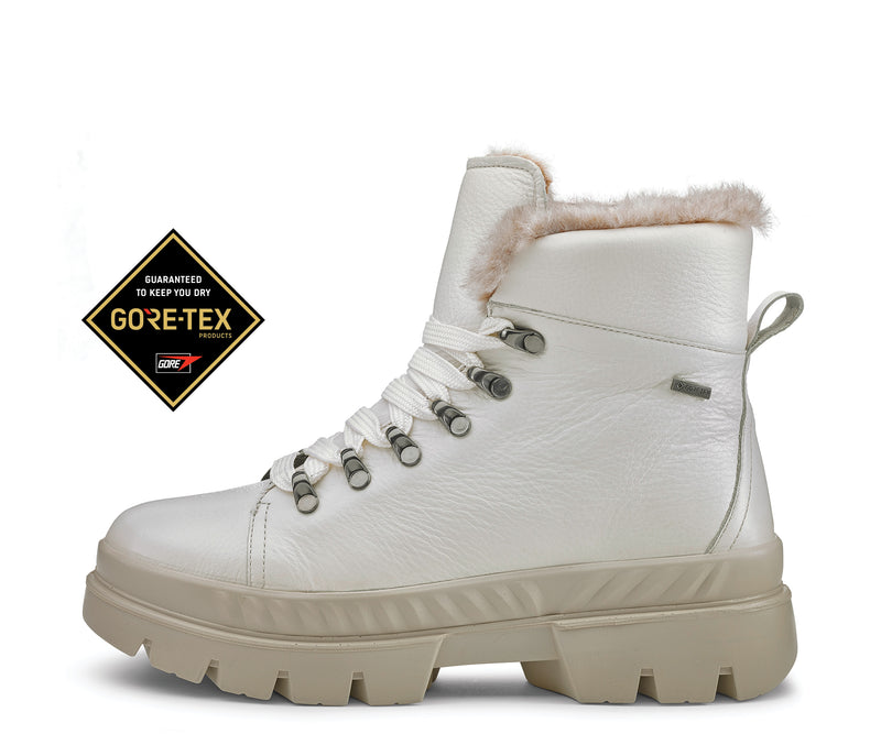 Montana Women s GORE TEX Faux Fur Boot Cream 09